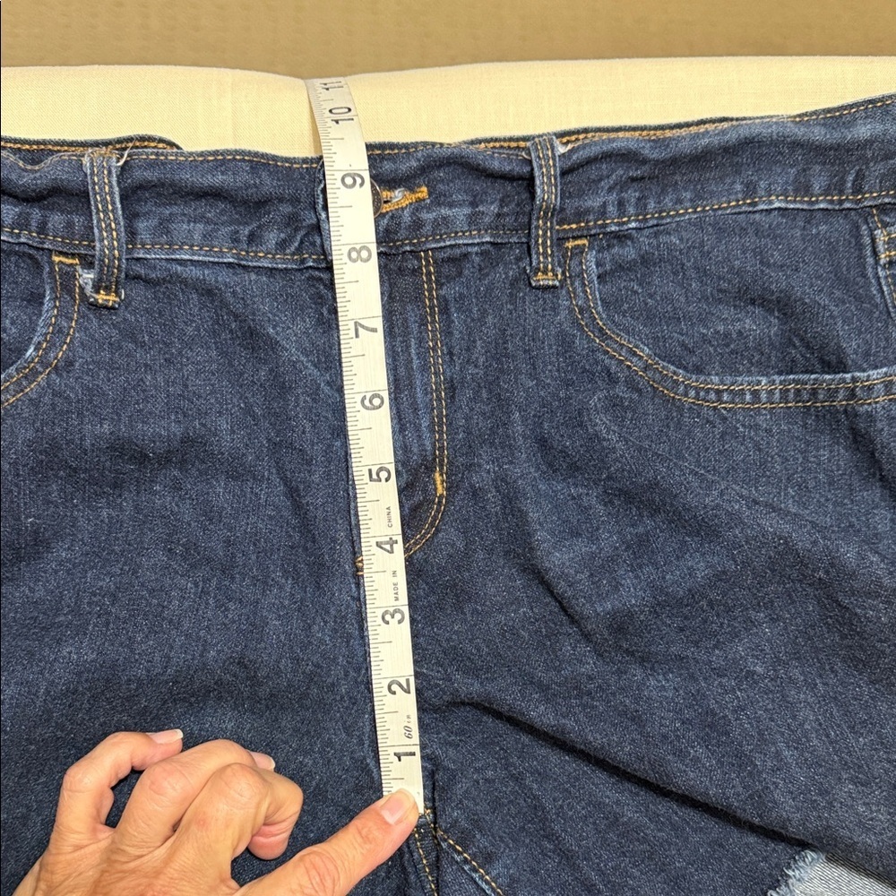 Old Navy “The Flirt” Dark Blue Denim Cutoff Shorts, Size 12. - Picture 8 of 9